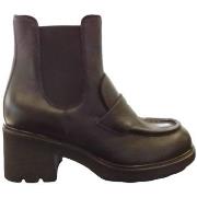 Boots Doucal's -