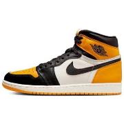 Baskets Nike Air Jordan 1 Retro High OG Yellow Toe