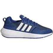 Chaussures adidas Swift Run 22