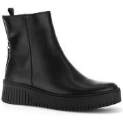 Bottines Gabor black casual closed booties