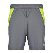 Short adidas -