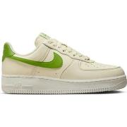 Baskets basses Nike AIR FORCE 1 COCONUT MILK GREEN