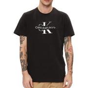 T-shirt Calvin Klein Jeans J30J325190