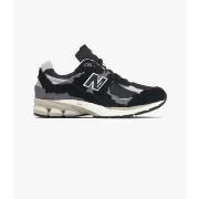 Baskets New Balance 2002R Protection Pack Black