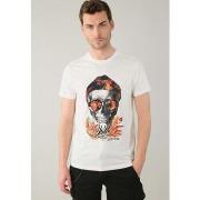 T-shirt Deeluxe T-Shirt JEK