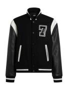 Tussenjas 'Varsity'