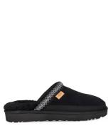 Tasman Slip on