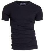 Garage Basis t-shirt v-hals semi bodyfit zwart