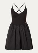NIKKIE Itabuna mini jurk met plooien