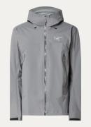 Arc'teryx Beta jack met capuchon en ritszakken