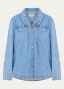 Claudia Sträter Blouse van chambray met borstzakken