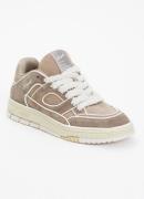 Axel Arigato Area Lo sneaker van leer met nubuck details