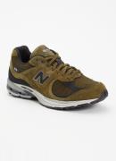 New Balance 2002 sneaker met suède details