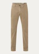 Jacob Cohën Bobby slim fit chino met steekzakken