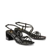 Sandalen met smalle bandjes en hak