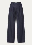 The Frankie Shop Nolan high waist wide leg jeans met plooidetail