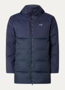 Arc'teryx Thorium SV gewatteerde parka met donsvulling en capuchon