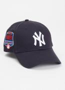 New Era Pet met borduring