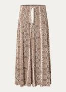 10DAYS Maxi rok van biologisch katoen met slangenprint en smockwerk