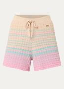 NIKKIE Jinja high waist straight fit korte broek met zig-zag dessin en...