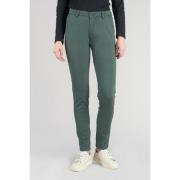 Pantalon slim Dyli