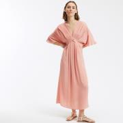 Robe longue évasée, col V, manches aux coudes