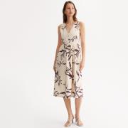 Robe évasée, longueur midi, 3/4, sans manches