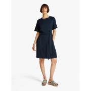 Robe tee-shirt courtes ceinturée