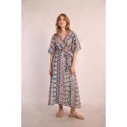 Robe longue imprimée portefeuille manches courtes
