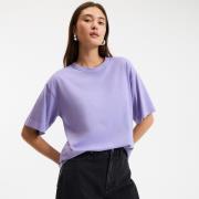 T-shirt loose, col rond, manches courtes