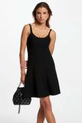 Robe tricot courte trapèze