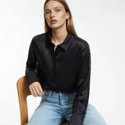 Chemise en soie, manches longues